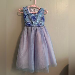 Rare edition dress 4T